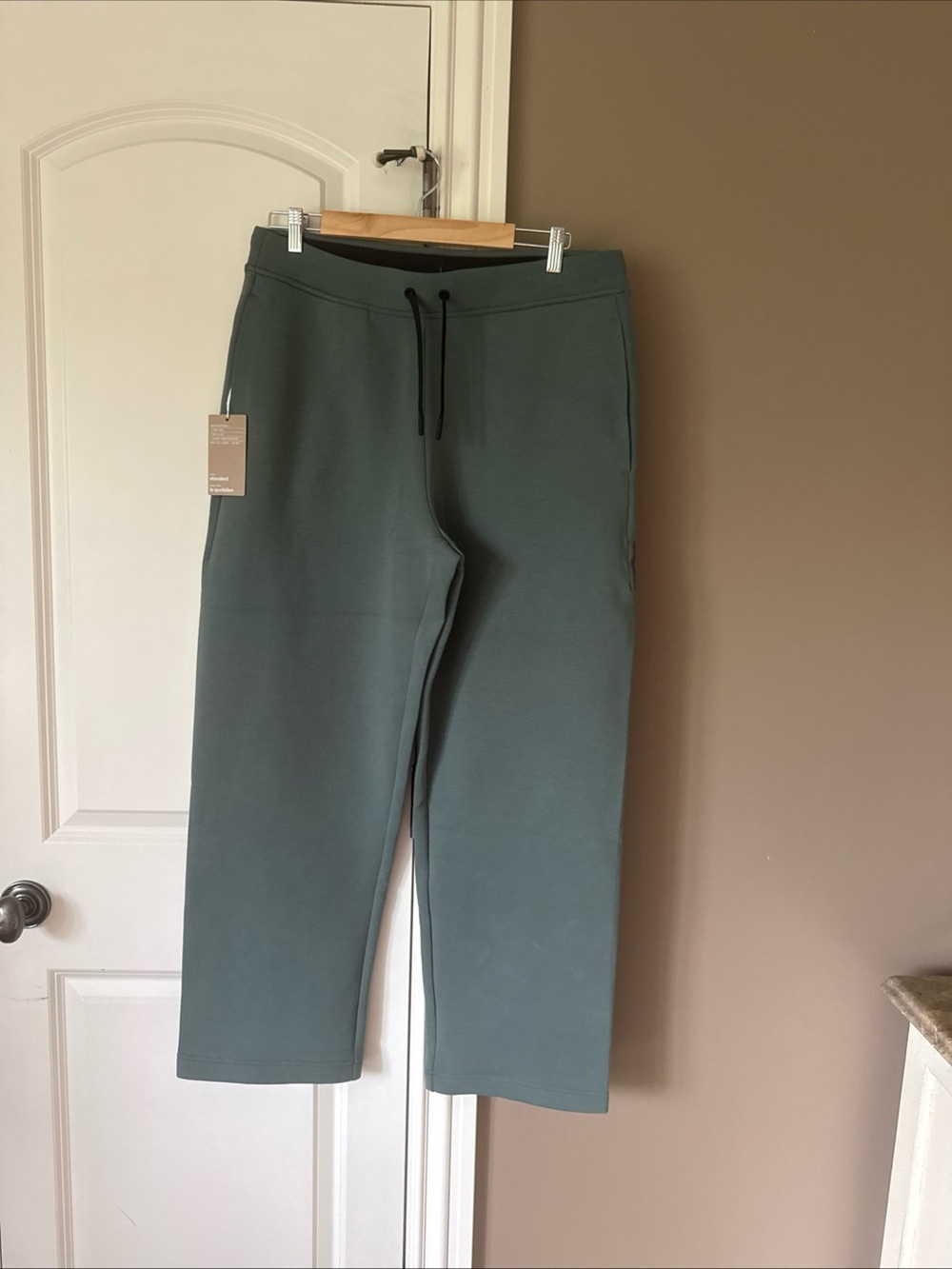 On cloud women  Green Drawstring Sweatpants
